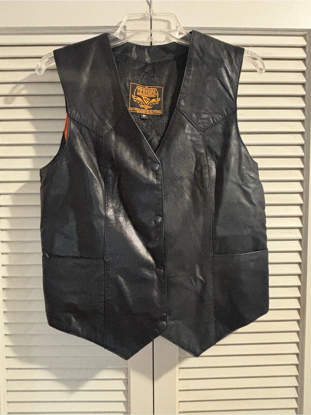Milwaukee Leather Performance Apparel Women’s Black Leather Vest, Size Medium